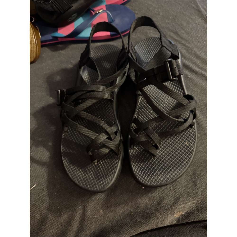 Chaco Womens Size 9 Sandals Strappy Black